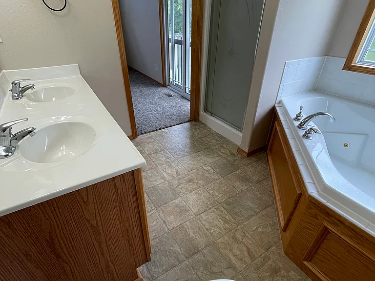 817 E Hedgewood St — Photo 10