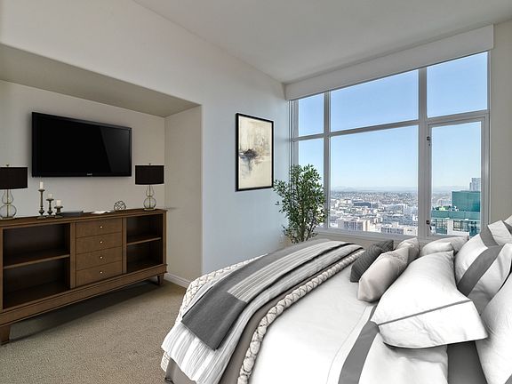 5th image of 550 Front St Unit 2302