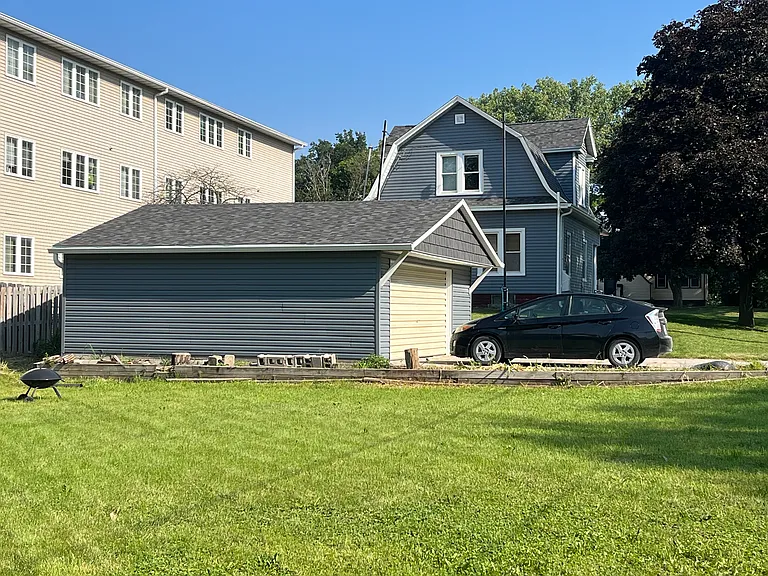3202 Lincoln Way — Photo 16