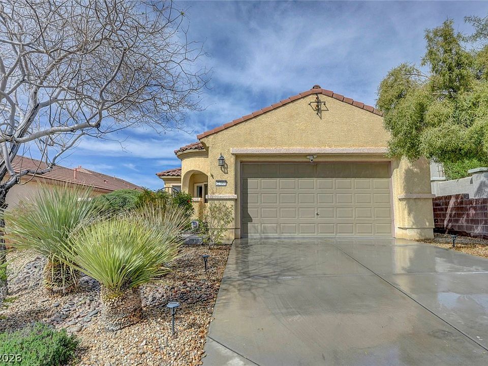 1st image of 2700 Rue Montpellier Ave