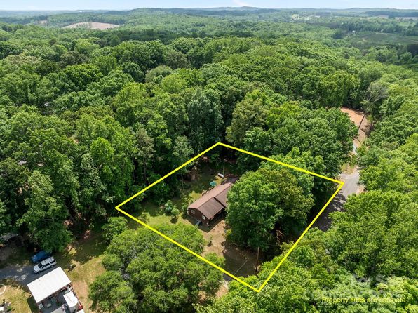 503 Overbrook Dr, Albemarle, NC 28001