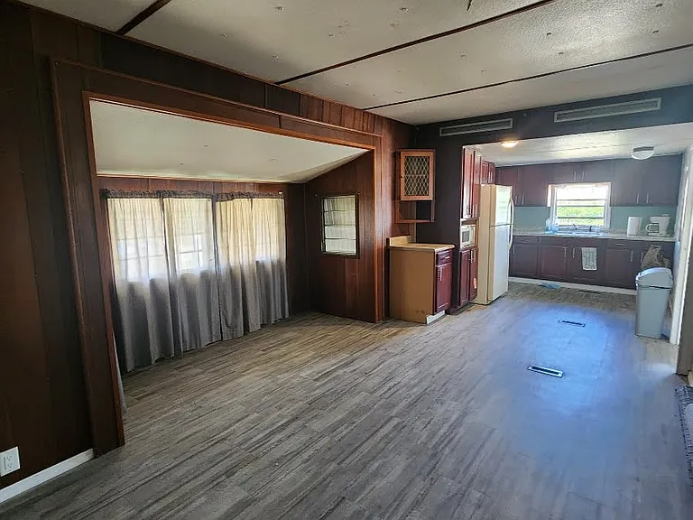 4248 Hibiscus Cir — Photo 11