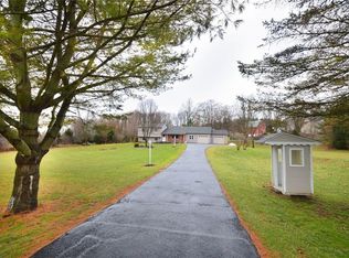 5440 Wood Ln, Newark, NY 14513