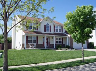 925 Jordan Dr, O'Fallon, IL 62269