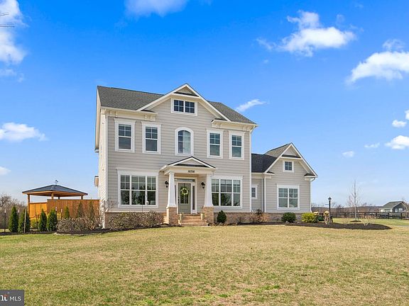 2nd image of 16756 Misty Ridge Ln