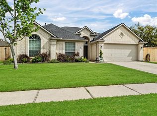 2601 Marble Creek Dr, Pearland, TX 77581
