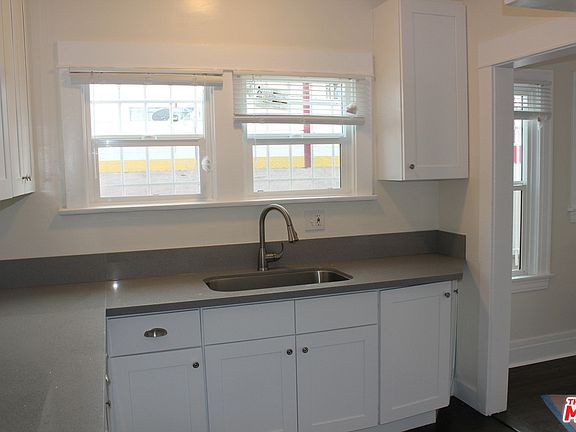 2nd image of 3838 S Figueroa St