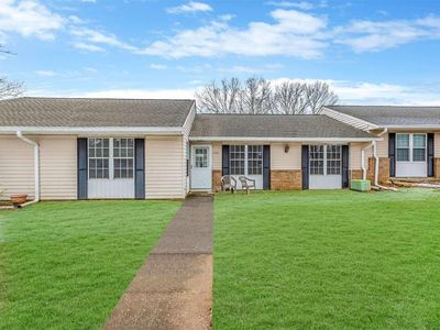 416 Weymouth Court #B, Ridge, NY, 11961