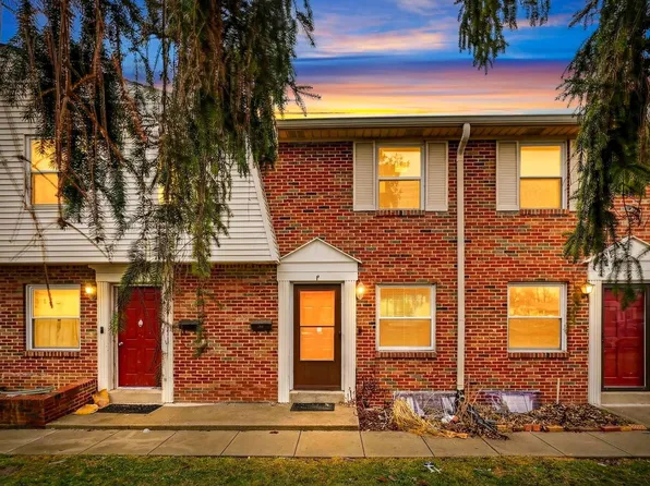 5705 Tamarack Blvd W #F, Columbus, OH 43229