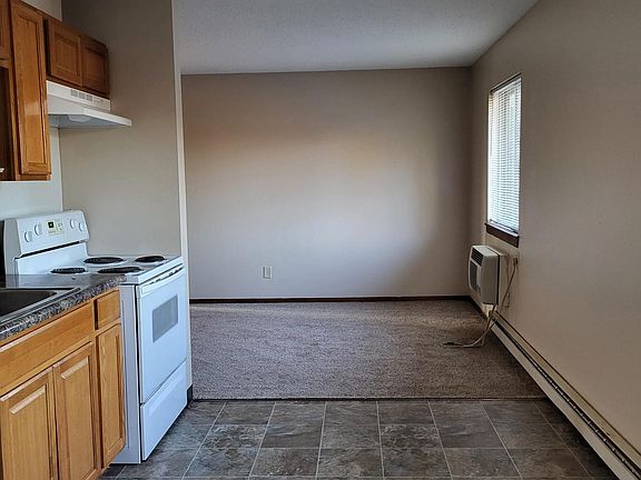 5th image of 14759 62nd St N