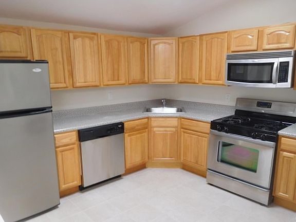 5th image of 1248 E 80th St #12
