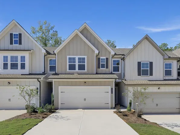 177 Milledge Commons Dr, Milledgeville, GA 31061