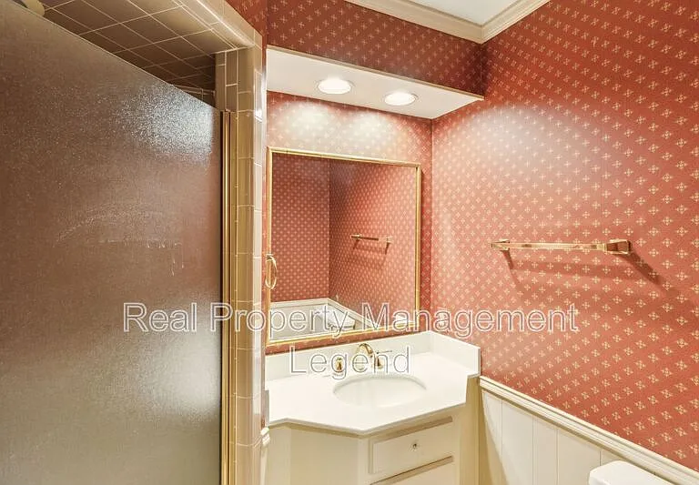 6505 Copper Creek Dr — Photo 15