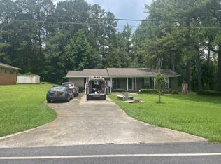 143 Cleveland Rd, Valley, AL 36854