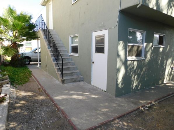 3133 1/2 Ingelow St #1/2