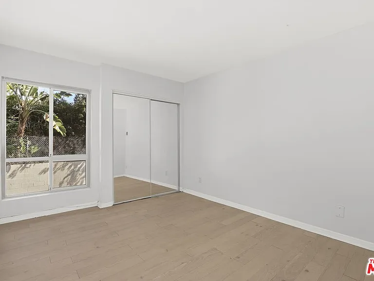4900 Overland Ave #178 — Photo 11