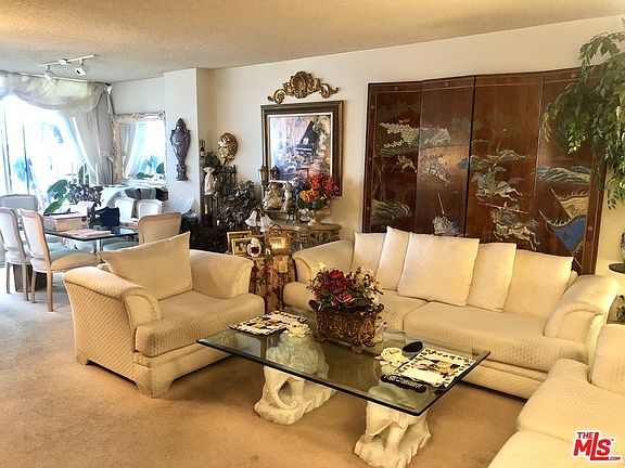 2nd image of 10747 Wilshire Blvd APT 906