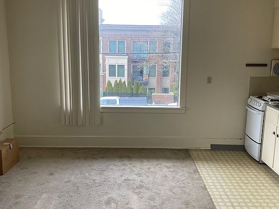4th image of 1156 10th Ave E APT 4