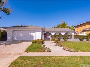 2403 N Brentwood Ave, Simi Valley, CA 93063