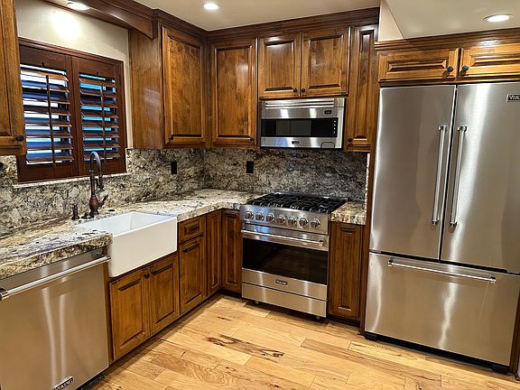 2nd image of 170 Gibson Dr APT 27