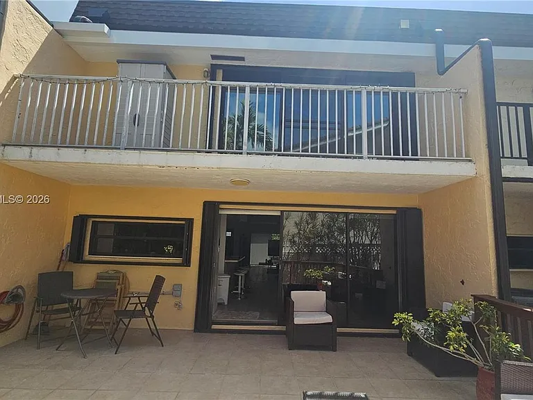 16446 NE 27th Pl #Townhouse 38 — Photo 17