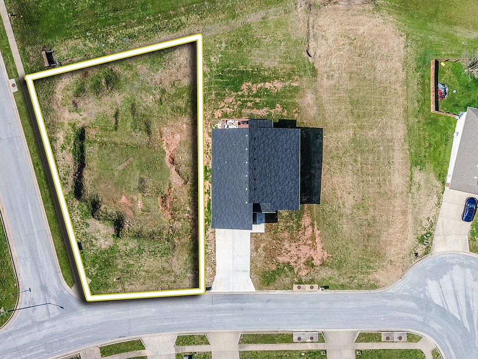 1st image of 4473 N Toby Avenue