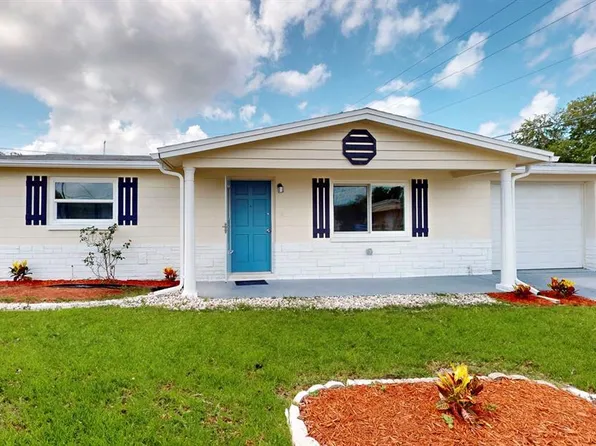 5020 Manor Dr, New Port Richey, FL 34652