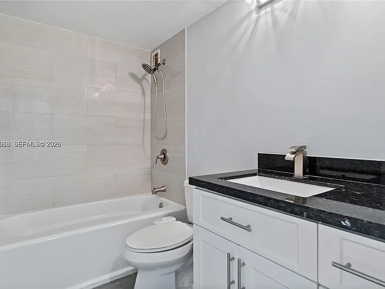 1865 79th Street Cswy #14K — Photo 14