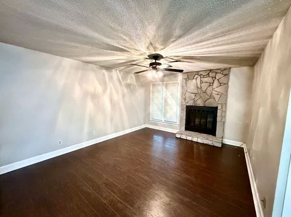 2111 Epworth Dr NE APT F, Huntsville, AL 35811