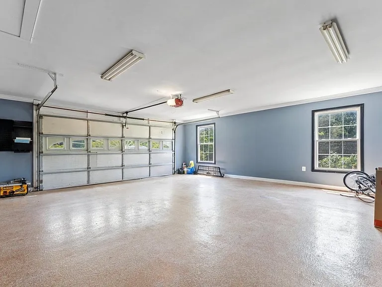 8158 Poplar Grove Dr — Photo 45