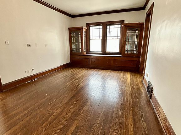 4th image of 1554 Lakewood Ave APT 3