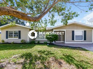 1805 16th Avenue Dr W, Bradenton, FL 34205