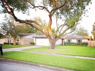 314 Morningside Dr, League City, TX 77573