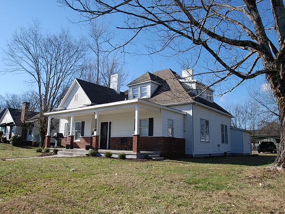 4th image of 1629 Washington Pike