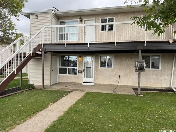 UNIT 415-67 Wood Lily DRIVE, Moose Jaw, SK S6J 1G6