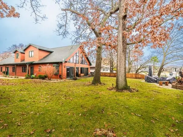 24121 64th PLACE, Salem, WI 53168