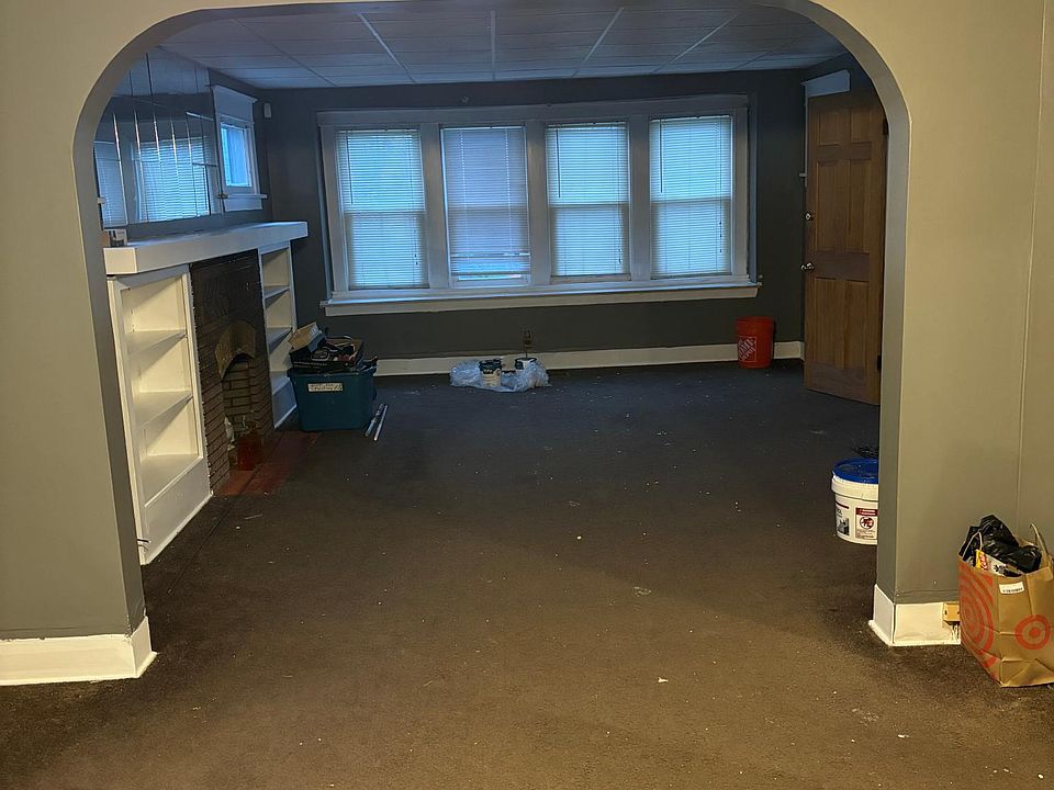 1st image of 601 Winspear Ave