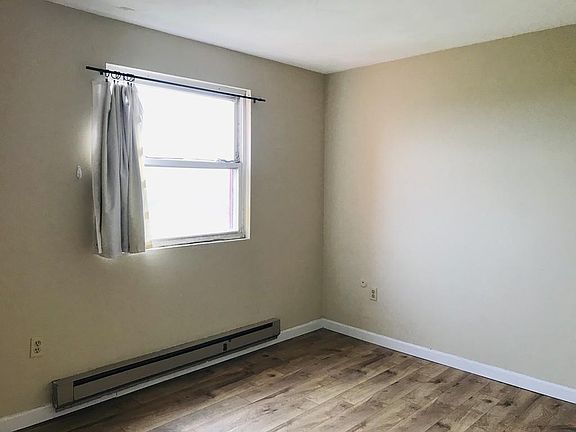 3rd image of 115 W Squantum St APT 1207
