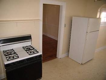 2nd image of 92 W California Ave