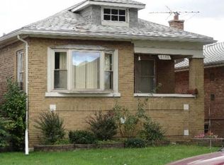 6083 S 75th Ave, Summit, IL 60501