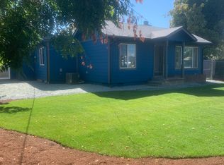 2279 Sunset Dr, Medford, OR