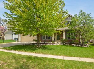 3654 Old Orchard Rd NE, Cedar Rapids, IA 52402