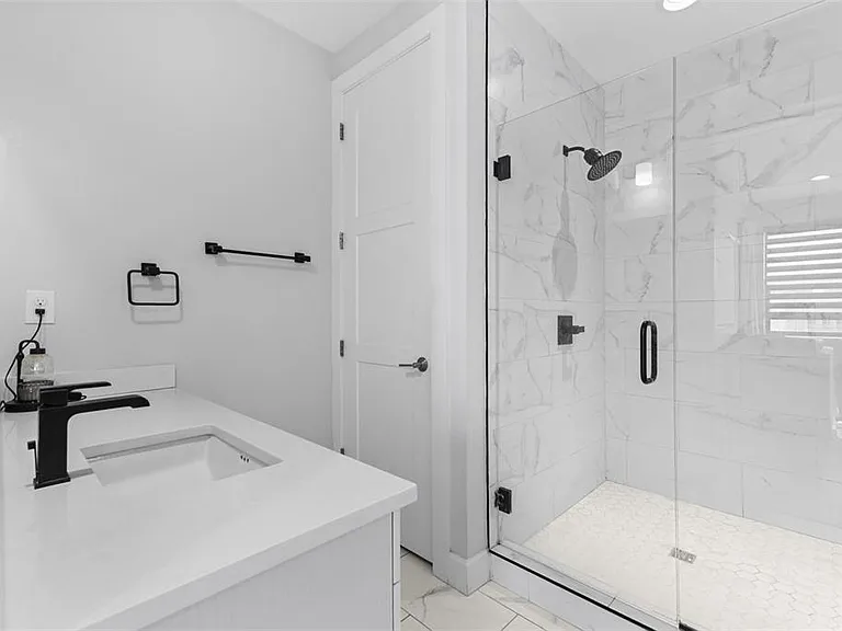 401 N Oregon Ave #9 — Photo 18