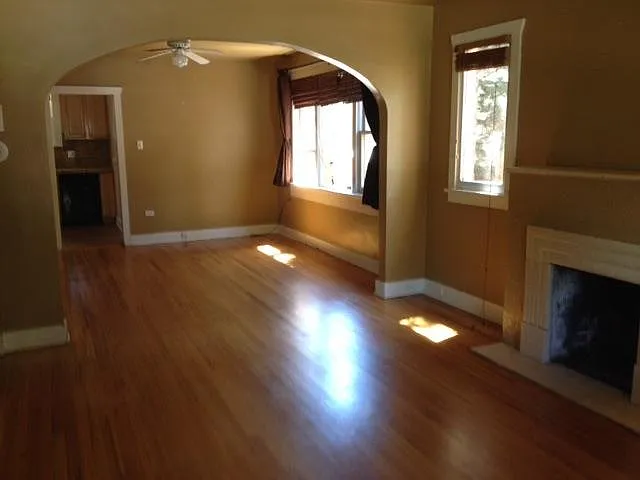 3428 N Newton St — Photo 7