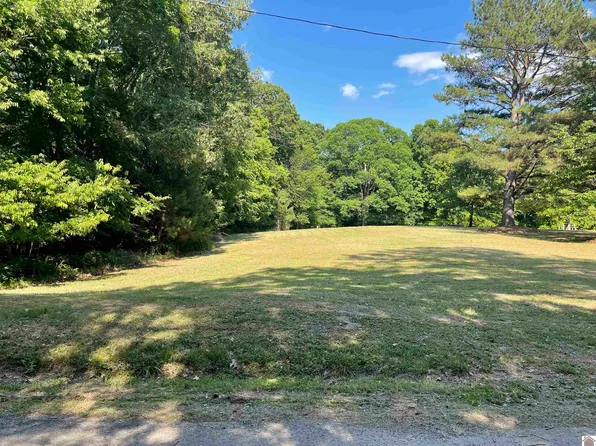 978 Lancaster Rd, Murray, KY 42071