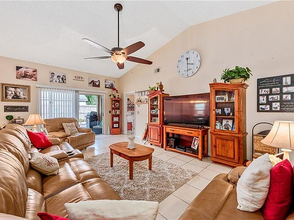 5th image of 1289 Woodfield Oaks Dr
