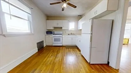 22 Summer Ave #3 — Photo 5