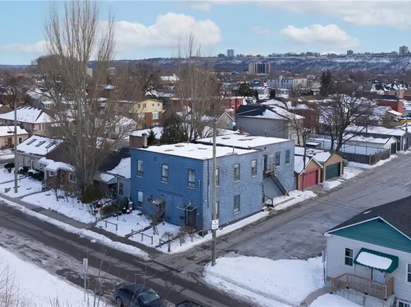 86 Birge St, Hamilton, ON L8L 3L4