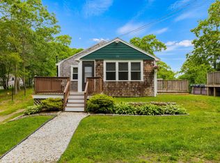 176 Valley Rd, Plymouth, MA 02360