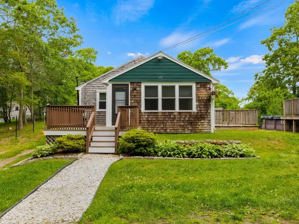 176 Valley Road, Plymouth, MA 02360